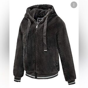 2A. Bellivera Faux Fur Jacket